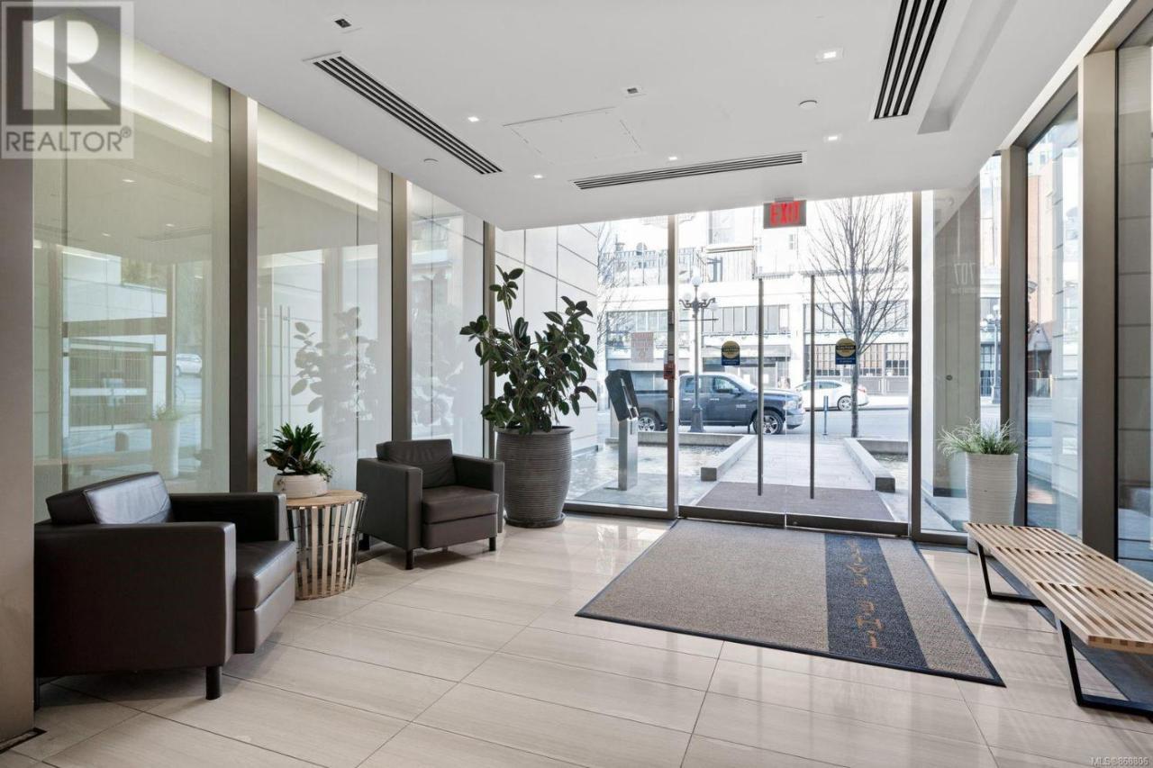 Waterfalls Hotel - Suite In Falls Downtown With Pool Victoria Exterior foto